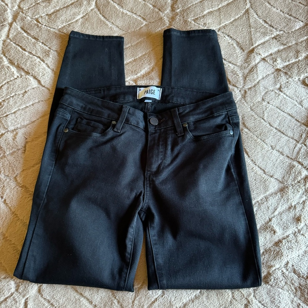 PAIGE Verdugo crop skinny jeans EUC